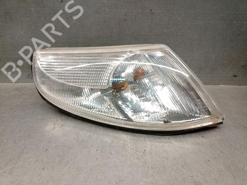 Used Right front indicator Right front indicator SAAB 9-5 Estate (YS3E) 2.3 t (170 hp) 31982851 31982851