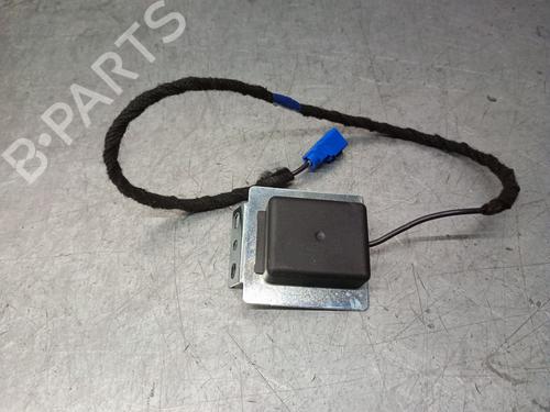Antena/Base DACIA SANDERO III 1.0 TCe 90 (91 hp) 31623434