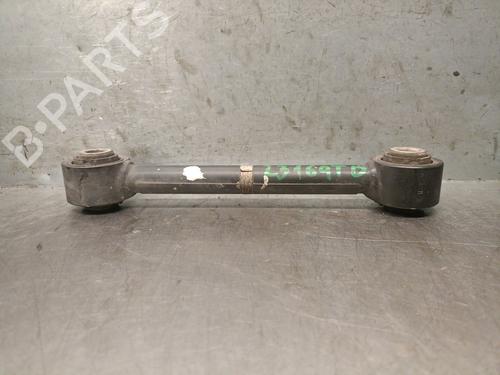 Used Right rear suspension arm KIA SORENTO III (UM) 2.2 CRDi (200 hp) 27546709