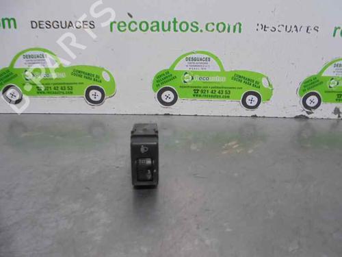 Used Headlight switch NISSAN NV200 Van 1.5 dCi 105 (M20N) (106 hp) 20252846