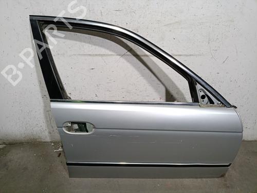 Used Right front door BMW 5 (E39) 525 tds (143 hp) 24210644