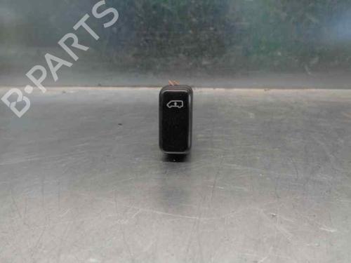 Used Switch MERCEDES-BENZ V-CLASS (638/2) V 230 (638.234, 638.294) (143 hp) 21020189