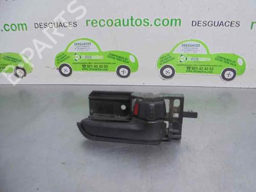 Used Front right interior door handle Front right interior door handle 4043221 4043221