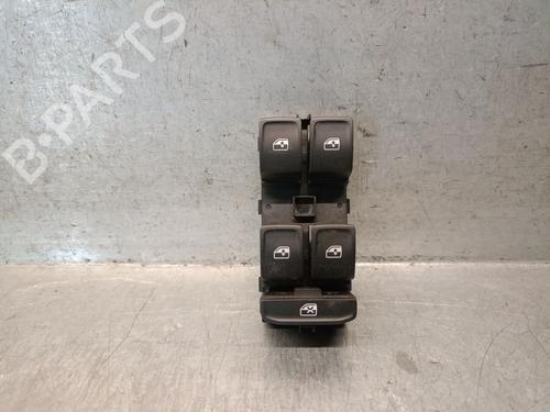 Used Left front window switch SEAT ARONA (KJ7, KJP) 1.0 TGi (90 hp) 30277620