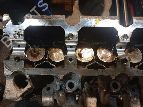 Cylinder head VOLVO V40 Estate (645) 1.9 DI | BP31171724M5