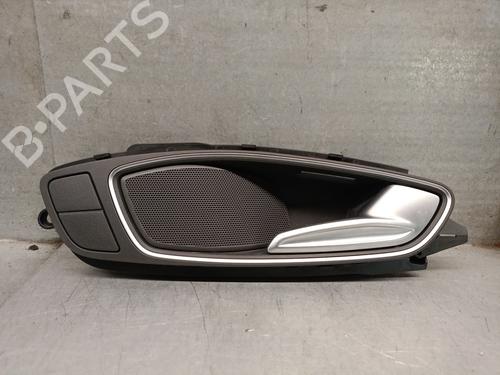 Used Front right interior door handle AUDI A1 Sportback (8XA, 8XF) 1.4 TDI (90 hp) 31538597