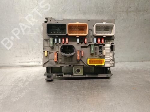 Used Fuse box Fuse box PEUGEOT 307 SW (3H) 1.6 16V (109 hp) 40508388 40508388