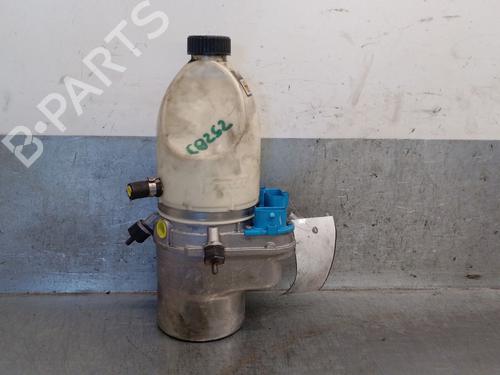 Used Steering pump Steering pump FIAT CROMA (194_) 2.4 D Multijet (200 hp) 34510398 34510398