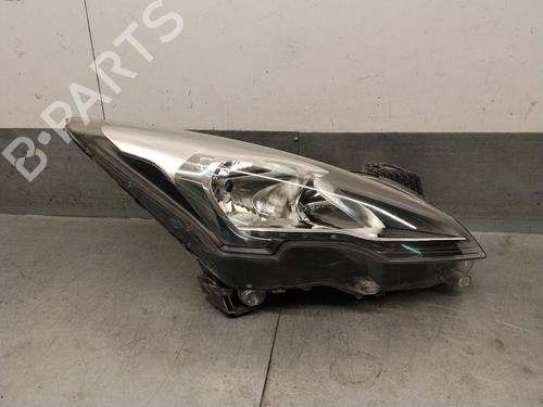 Used Right headlight Right headlight PEUGEOT 3008 I MPV (0U_) 1.6 HDi 115 / BlueHDi 115 (116 hp) 34704538 34704538