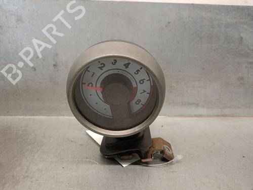 Used Instrument cluster Instrument cluster PEUGEOT 107 (PM_, PN_) 1.0 (68 hp) 32773946 32773946