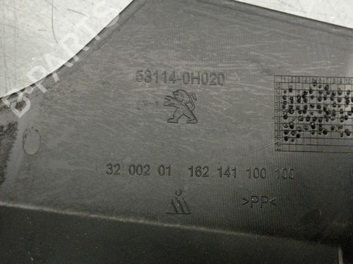 Grille PEUGEOT 108 1.0 VTi 72 | BP28481209C40