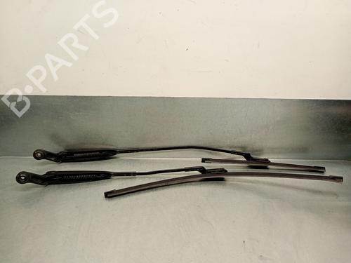 Front windshield wiper arm FIAT 500 (312_) Electric (EV) | BP28129149C143 