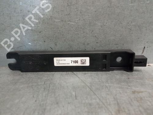 Used Antenna/Base HYUNDAI TUCSON (TL, TLE) 2.0 CRDi All-wheel Drive (136 hp) 28063543