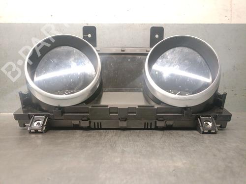 Instrument cluster JAGUAR F-PACE (X761) 2.0 TD4 | BP32301588C47