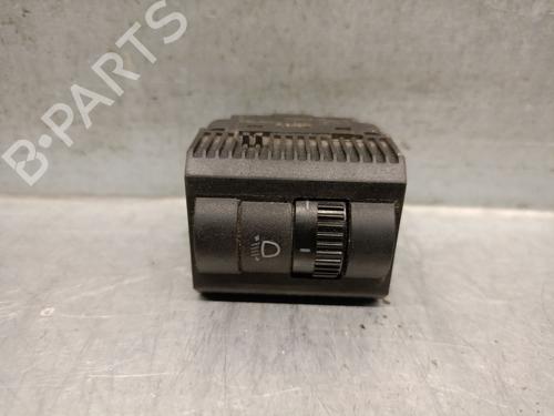 Used Headlight switch Headlight switch VW AMAROK (2HA, 2HB, S1B, S6B, S7A, S7B, AGD) 3.0 TDI 4motion (204 hp) 36077056 36077056
