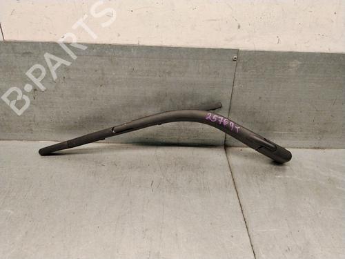 Used Rear windshield wiper arm Rear windshield wiper arm 36799228 36799228