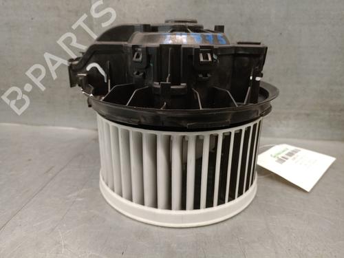 Used Heater blower motor Heater blower motor SEAT Mii (KF1, KE1) electric (83 hp) 33461091 33461091