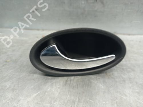 Venstre fortil invendig håndtag MERCEDES-BENZ CLK (C209) CLK 200 Kompressor (209.342) (163 hp) 8289628