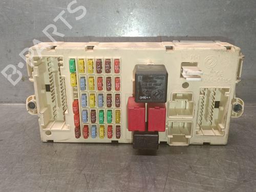 Zekeringkast FIAT GRANDE PUNTO (199_) 1.4 (199AXB11, 199AXB1A, 199BXB1A, 199AXL1A) (77 hp) 22248659