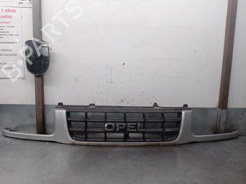 Used Grille Grille 39611145 39611145