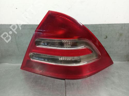 Used Right taillight MERCEDES-BENZ C-CLASS (W203) C 220 CDI (203.006, 203.008) (143 hp) 29042787