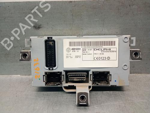 Used Fuse box FIAT DOBLO Box Body/MPV (223_) 1.9 D (223ZXB1A) (63 hp) 22899171