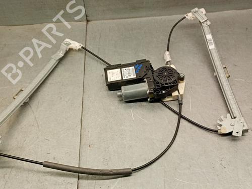 Lève-vitre avant droit AUDI A4 B7 (8EC) 2.0 TDI 16V (140 hp) 30562482
