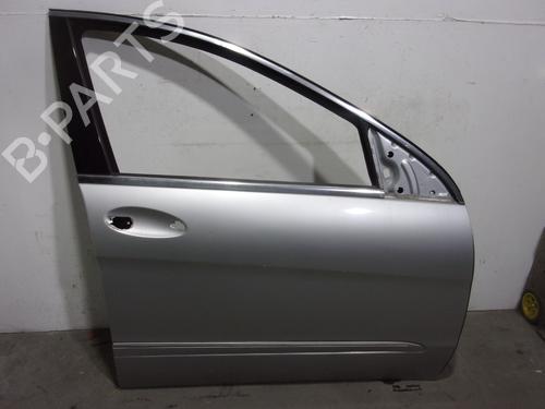 Used Right front door MERCEDES-BENZ R-CLASS (W251, V251) [2005-2017]  16350208