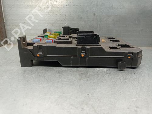 Fuse box PEUGEOT 407 (6D_) 2.0 HDi 135 (6DRHRH, 6DRHRE, 6DRHRG, 6DRHRJ) | BP22922372E1