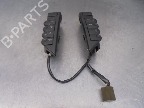 Used Steering wheel controls SSANGYONG RODIUS I 2.7 Xdi (165 hp) 15555235