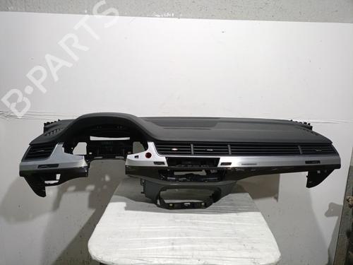 Used Dashboard Dashboard AUDI Q7 (4MB, 4MG, 4MQ) SQ7 TDI quattro (435 hp) 33270128 33270128