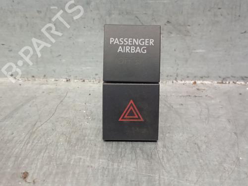 Used Warning switch SEAT TOLEDO IV (KG3) 1.6 TDI (115 hp) 25911401