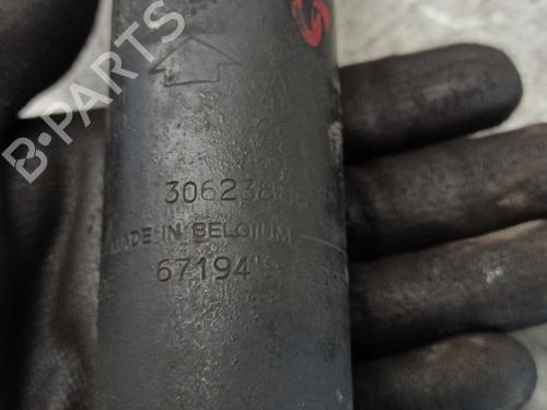 Left rear shock absorber VOLVO V40 Estate (645) 1.9 DI | BP13500039M18 