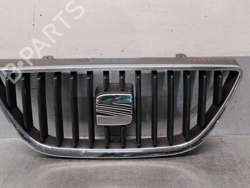 Used Grille Grille SEAT IBIZA IV SC (6J1, 6P5) 1.6 (105 hp) 39992350 39992350