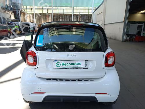 Right front fog light SMART FORTWO Coupe (453) 0.9 (453.344, 453.353) | BP34383392C31  - Image 14