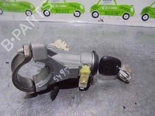 Used Ignition barrel TOYOTA YARIS (_P9_) 1.0 VVT-i (KSP90_, KSP90R) (69 hp) 2333768