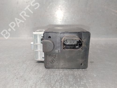 Used Electronic module Electronic module RENAULT LAGUNA II (BG0/1_) 1.9 dCi (BG1A, BG1W, BG0G) (110 hp) 34646131 34646131