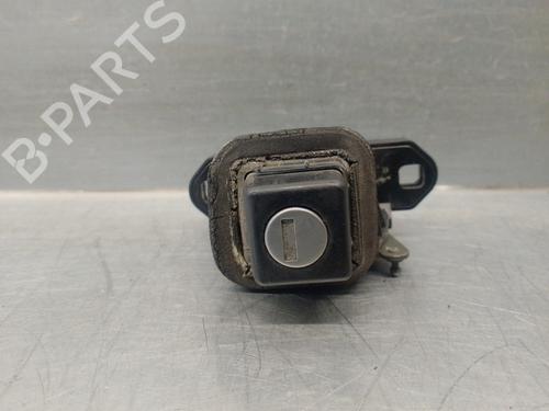 Used Tailgate handle Tailgate handle 17958867 17958867