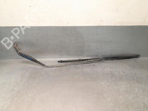 Used Rear windshield wiper arm Rear windshield wiper arm LAND ROVER DISCOVERY I (LJ) 2.5 TDI 4x4 (113 hp) 36108180 36108180