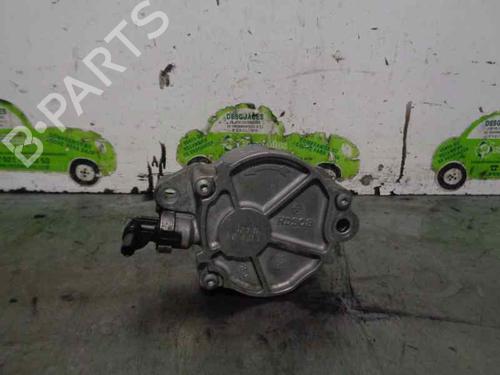 Used Vacuum pump CITROËN C4 I (LC_) 1.6 HDi (90 hp) 4871302