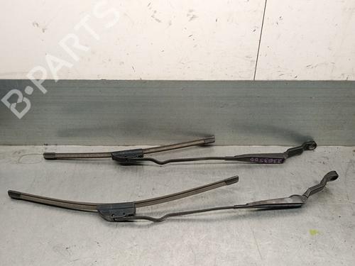 Used Front windshield wiper arm VOLVO S40 I (644) 1.8 i (122 hp) 29332093