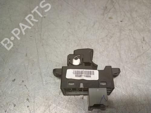 Right front window switch HYUNDAI i20 II (GB, IB) 1.0 T-GDI | BP26960259I26 