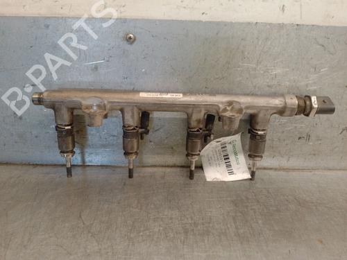 Used Injection rail Injection rail SEAT LEON ST (5F8) 1.5 TGi (131 hp) 39963091 39963091