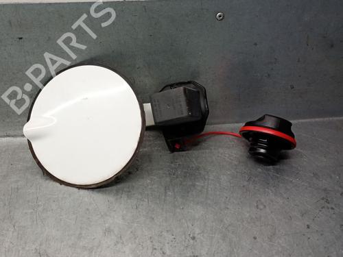 Used Fuel flap OPEL CORSA E (X15) 1.3 CDTI (08, 68) (75 hp) 27575691