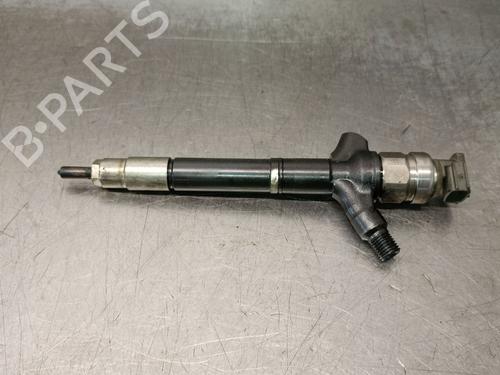 Used Injector Injector TOYOTA AVENSIS Saloon (_T25_) 2.0 D-4D (ADT250_, ADT250R) (126 hp) 33203640 33203640