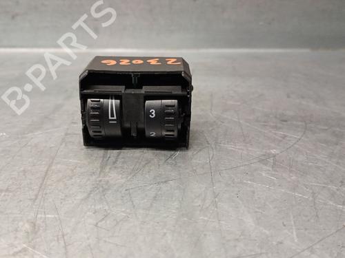 Forlygtekontakt VW CADDY IV Box Body/MPV (SAA, SAH) 2.0 TDI 4motion (122 hp) 28088306