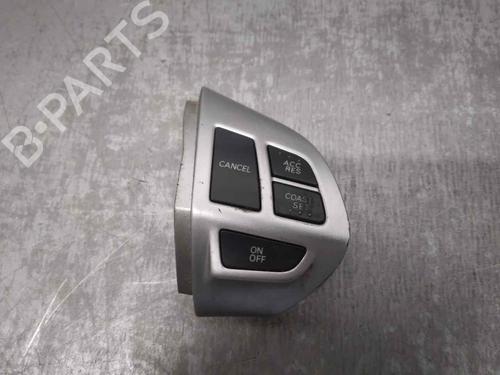 Used Steering wheel controls MITSUBISHI OUTLANDER II (CW_W) 2.0 DI-D (CW8W) (140 hp) 18426720