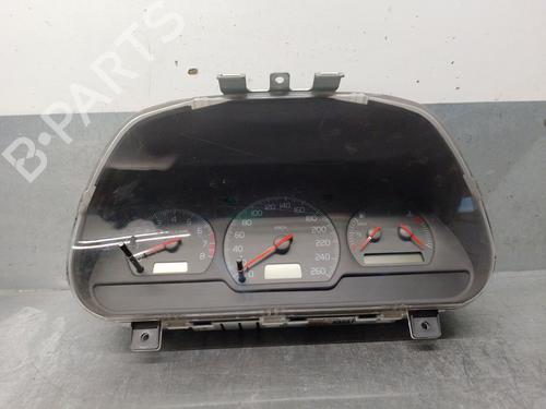 Used Instrument cluster VOLVO S40 I (644) [1995-2004]  16167375