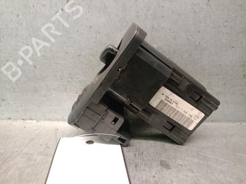 Mando luces SEAT TOLEDO II (1M2) 1.9 TDI (110 hp) 32365936