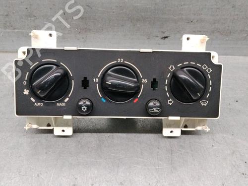 Used Climate control Climate control 37174556 37174556